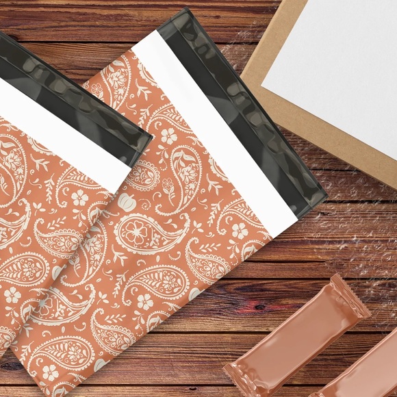 Orange Pumpkin Paisley Poly Mailer’s 10x13 Pack of 25 - Picture 7 of 8